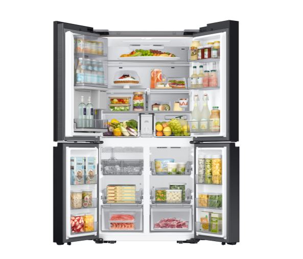 How Do I Turn On the Ice Maker on My Samsung Refrigerator