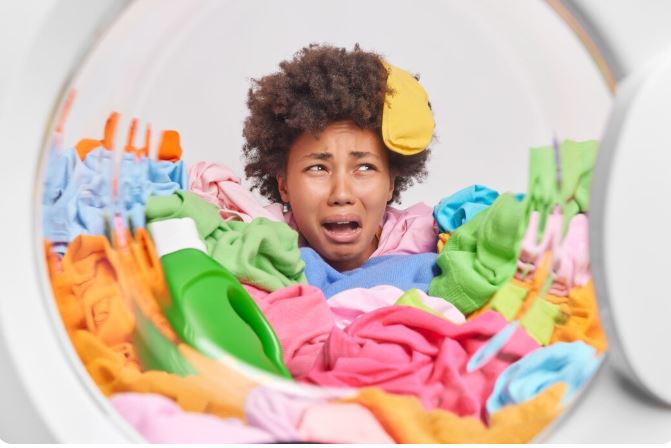 LG washer makes noise when spinning