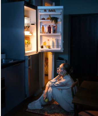 How long should I wait before complaining about noise from a new refrigerator