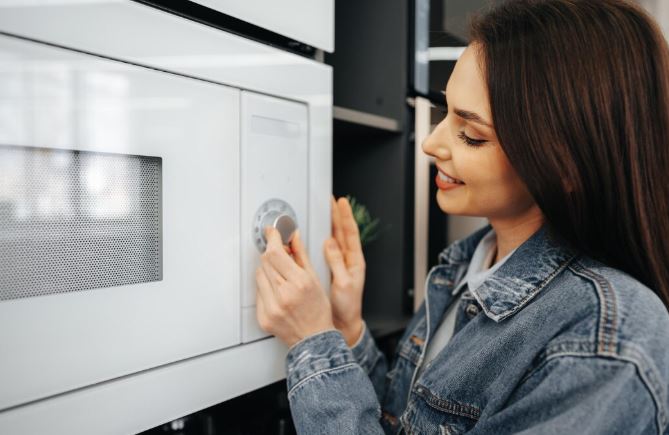 LG Microwave Not Working But Has Power