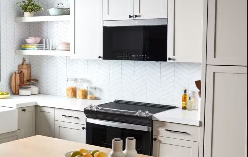 Whirlpool microwave won't heat food